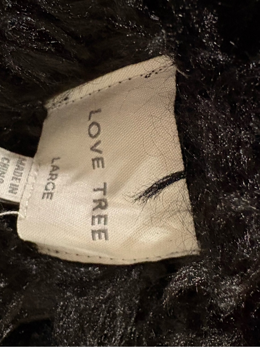Love Tree Black Faux-Shearling Trim Vest - Picture 7 of 8